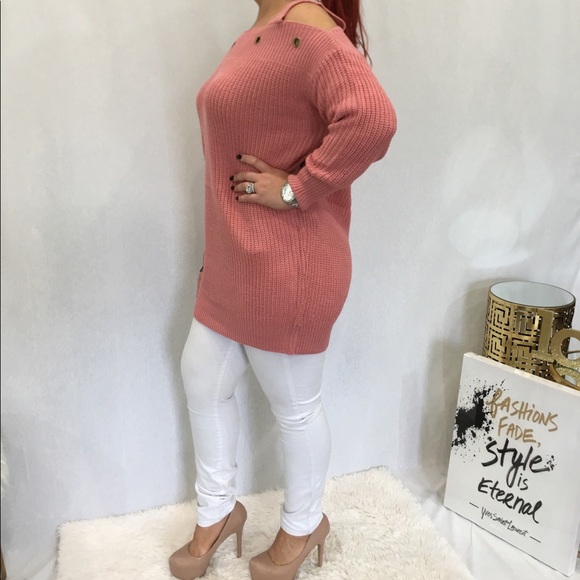 Off the shoulder oversized sweater - Picture 2 of 4